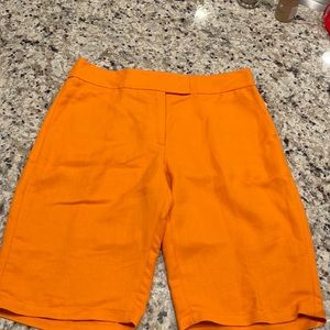 NWOT AKRIS punto linen shorts